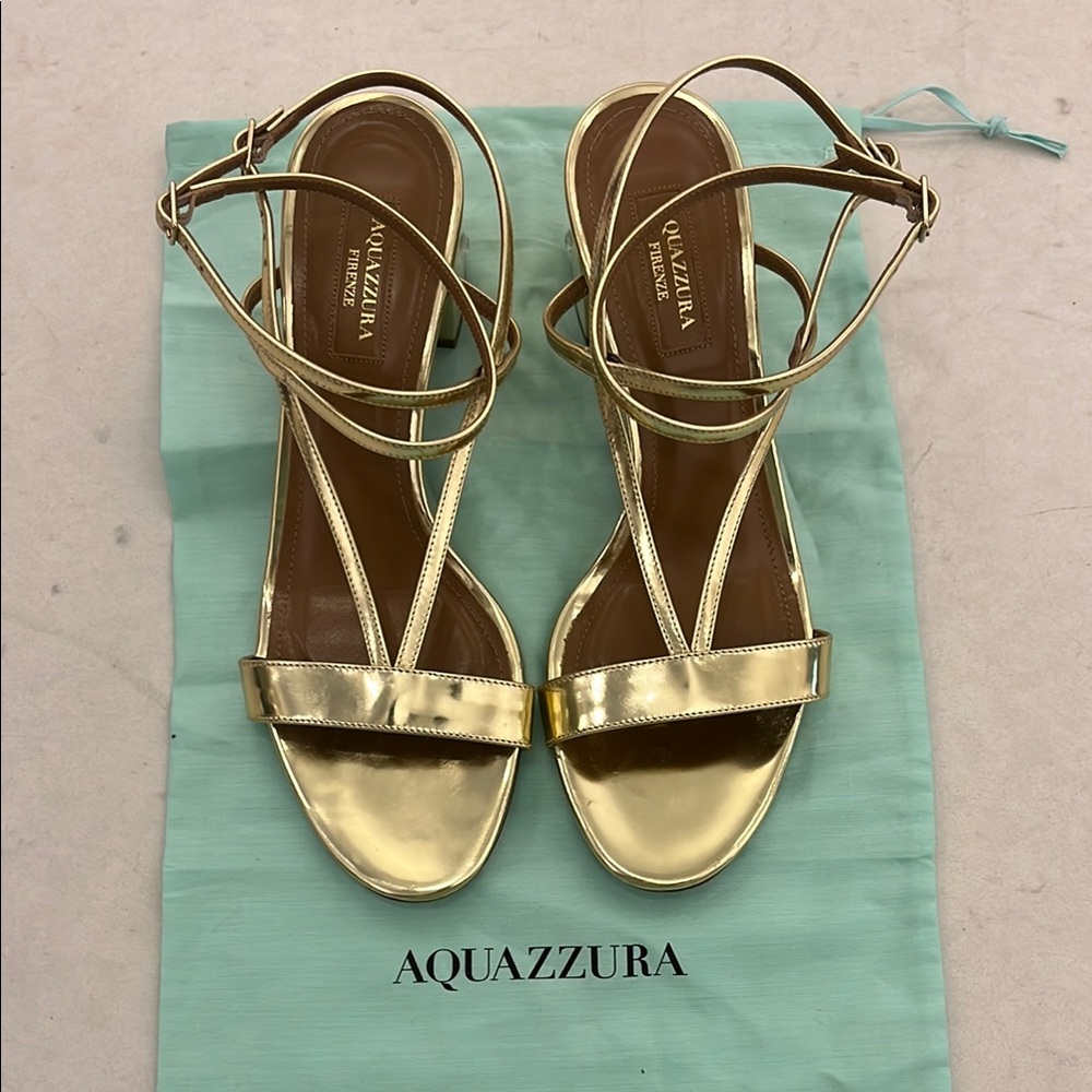 Aquazzura Gold Sandals with Rhinestone Block Heel Sandals. Size 38.5.